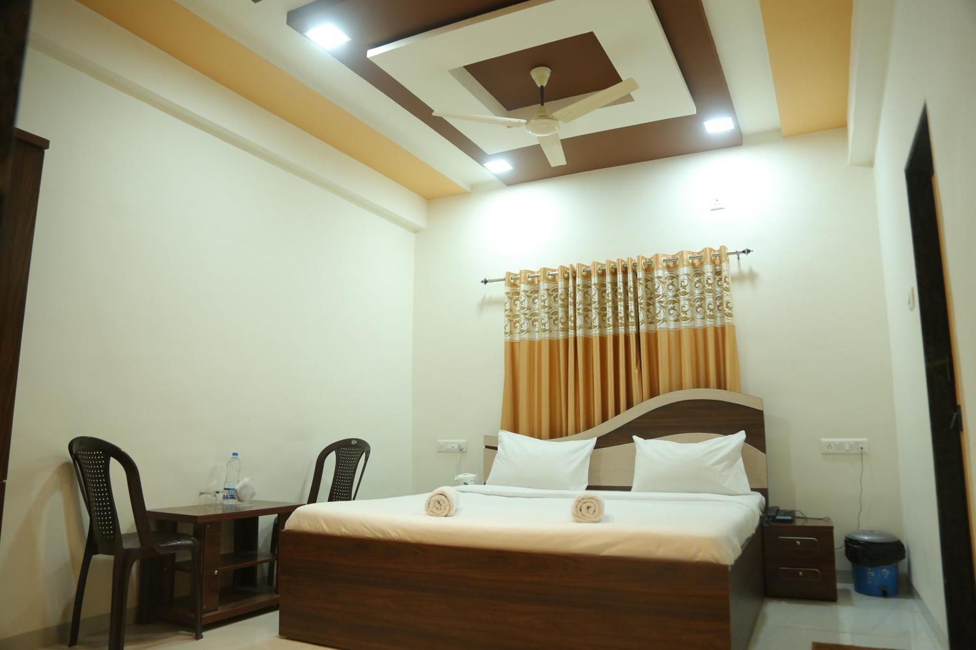 Rudraksh Nagthane Satara Exteriör bild