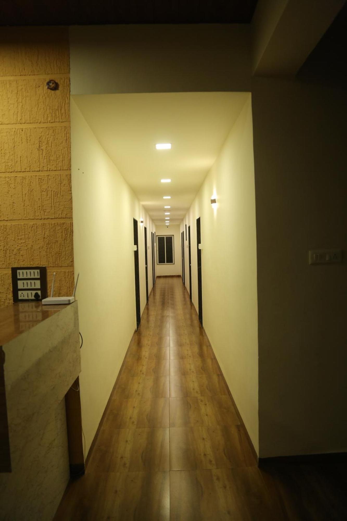 Rudraksh Nagthane Satara Exteriör bild
