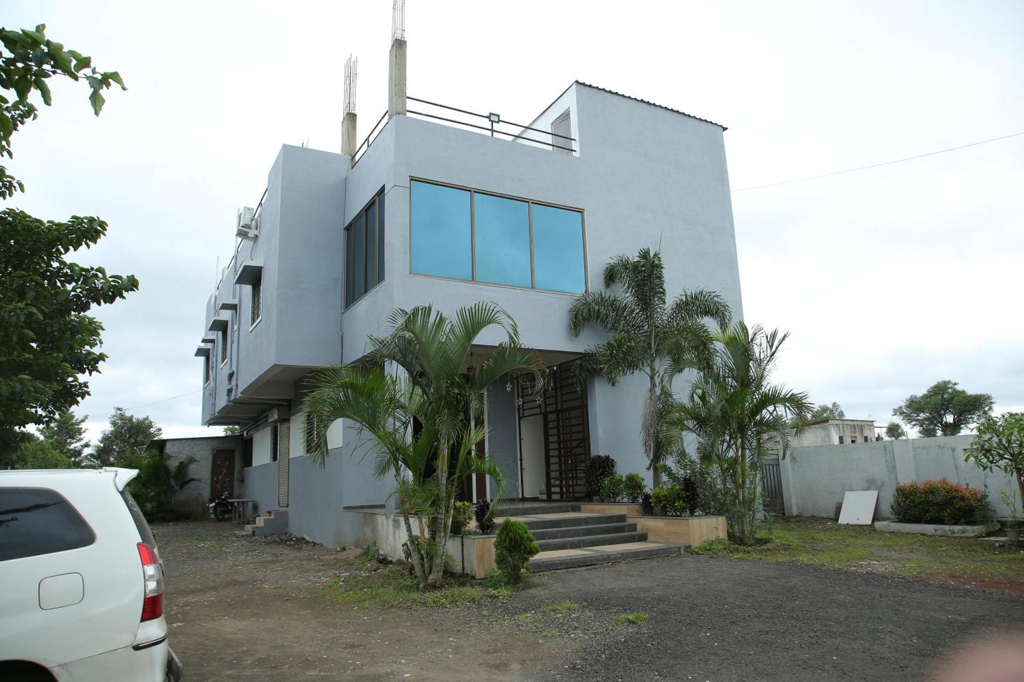 Rudraksh Nagthane Satara Exteriör bild